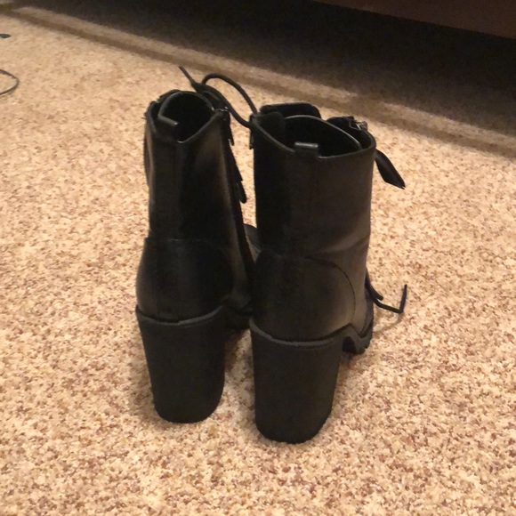 Platform boots - Picture 4 of 4